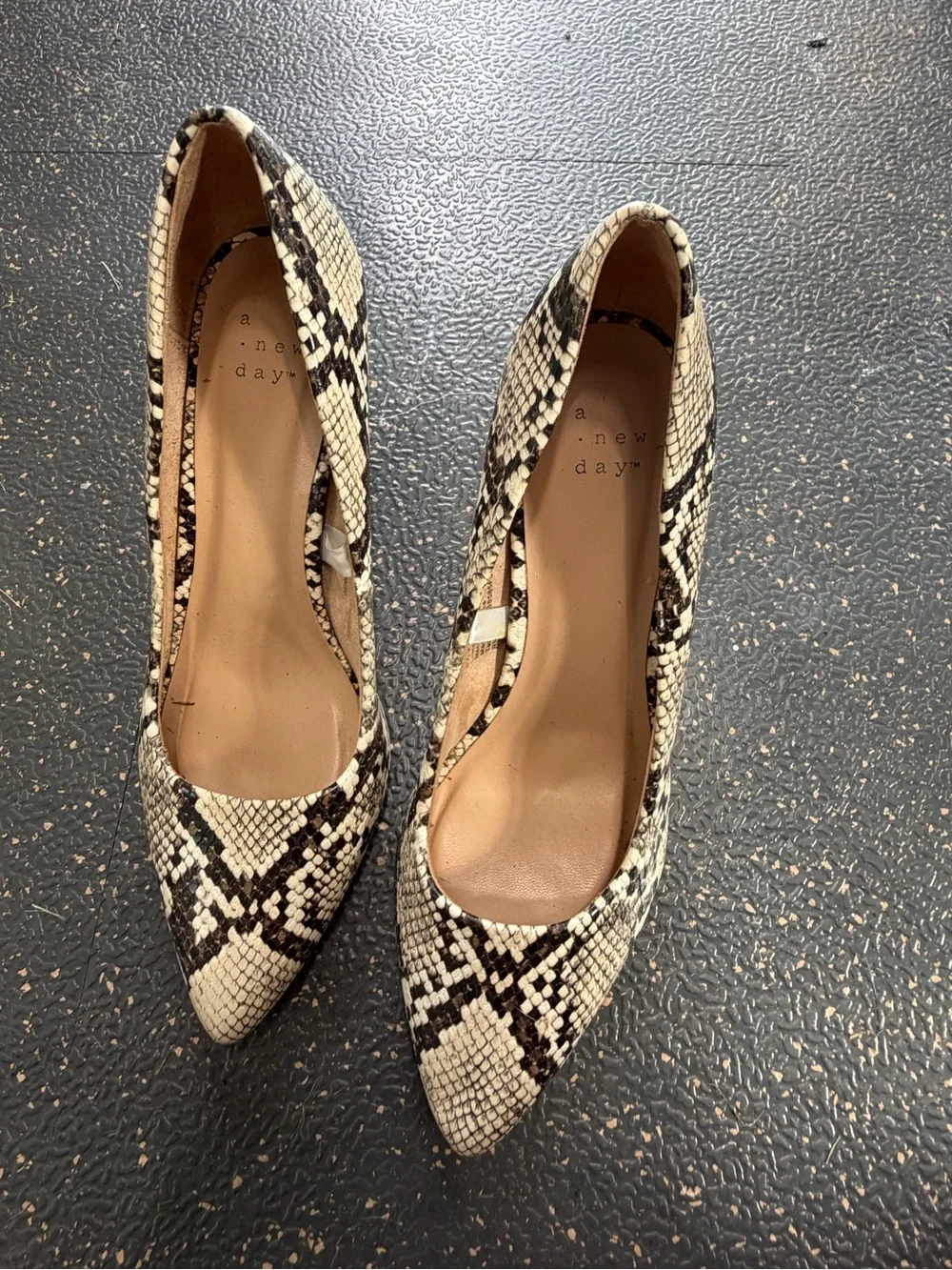 a new day Black & Cream Snake-Print Pointed Toe Heels